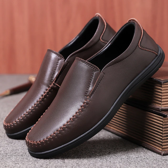 mokasin shoe