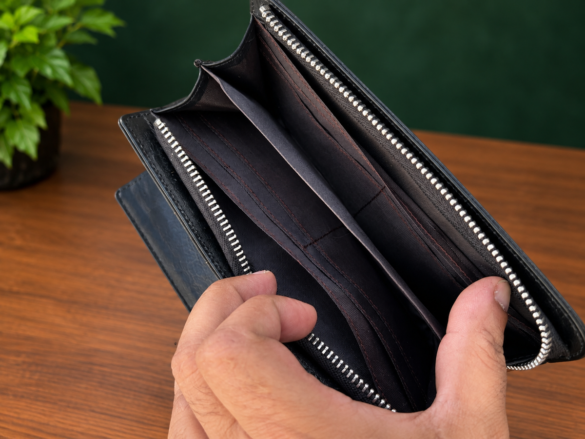 Executive Multi-Compartment Wallet