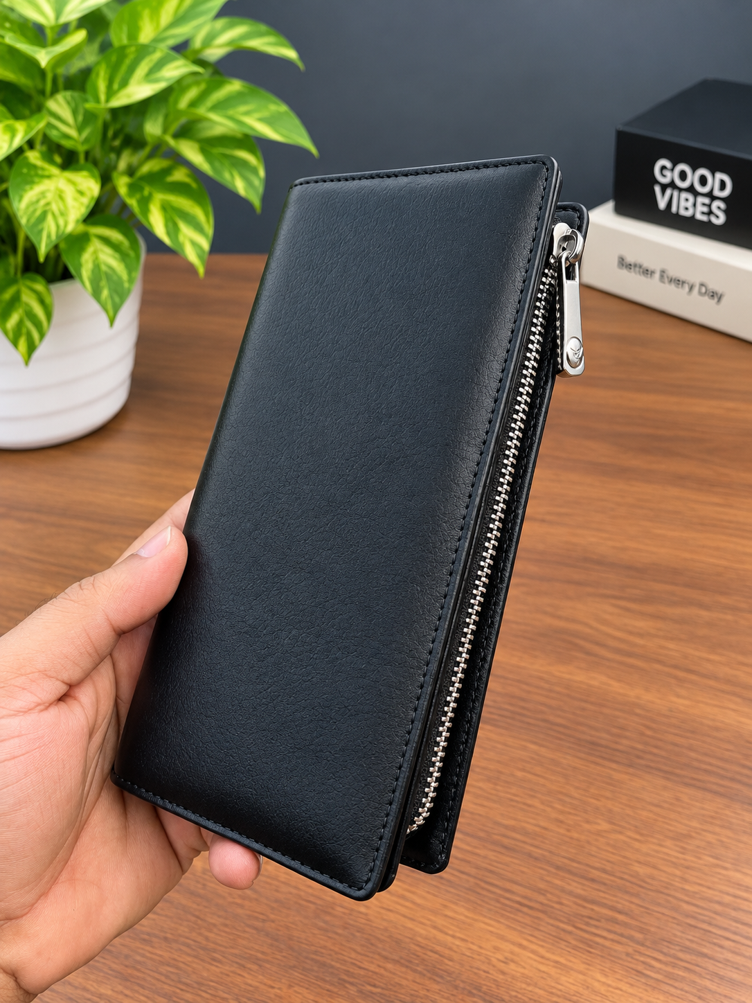 Executive Multi-Compartment Wallet
